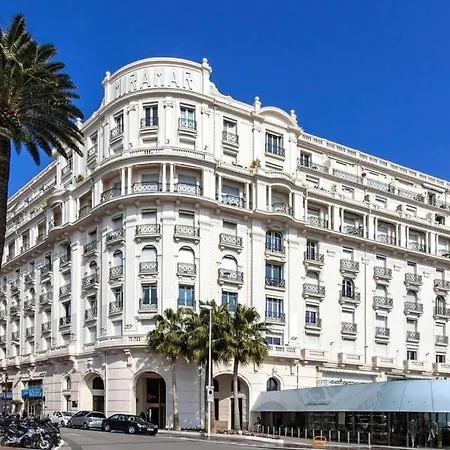 Palais Miramar Yourhosthelper *